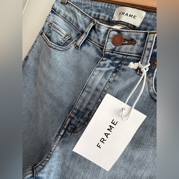 NWT. Frame Denim Le Crop Mini Boot Jeans - Picture 4 of 7